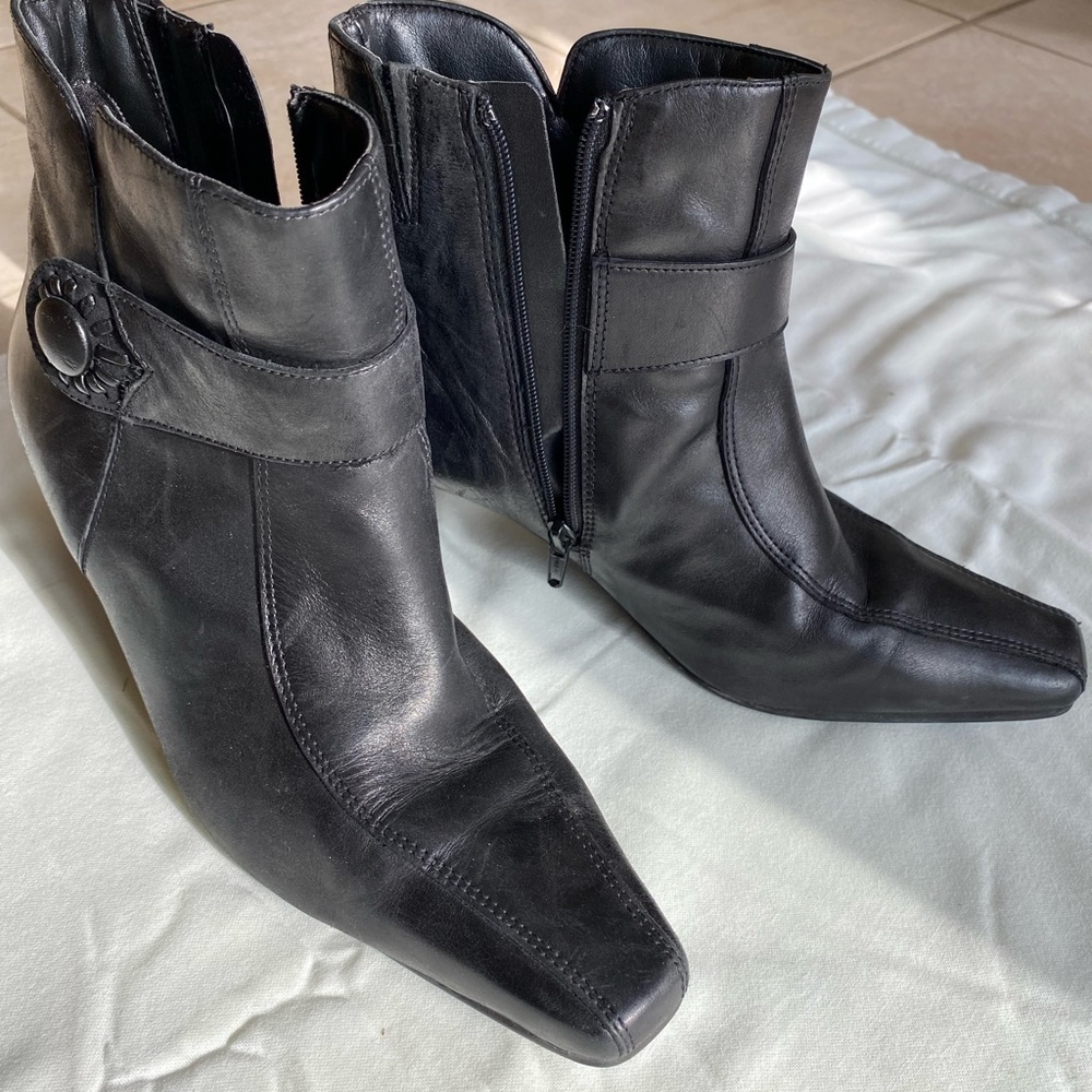 Clarks Italian Leather Heel Boot